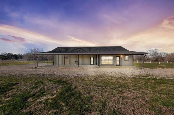 1854 County rd 3520, Quinlan, TX 75474