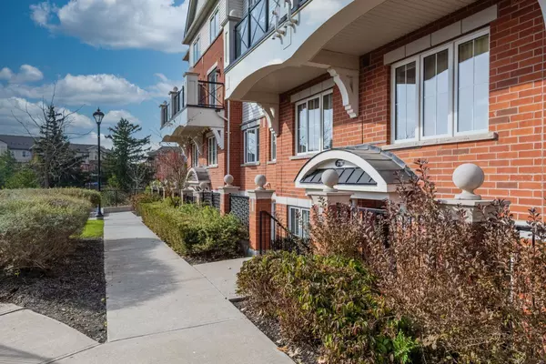 Oakville, ON L6H 0J2,2468 Post RD #27