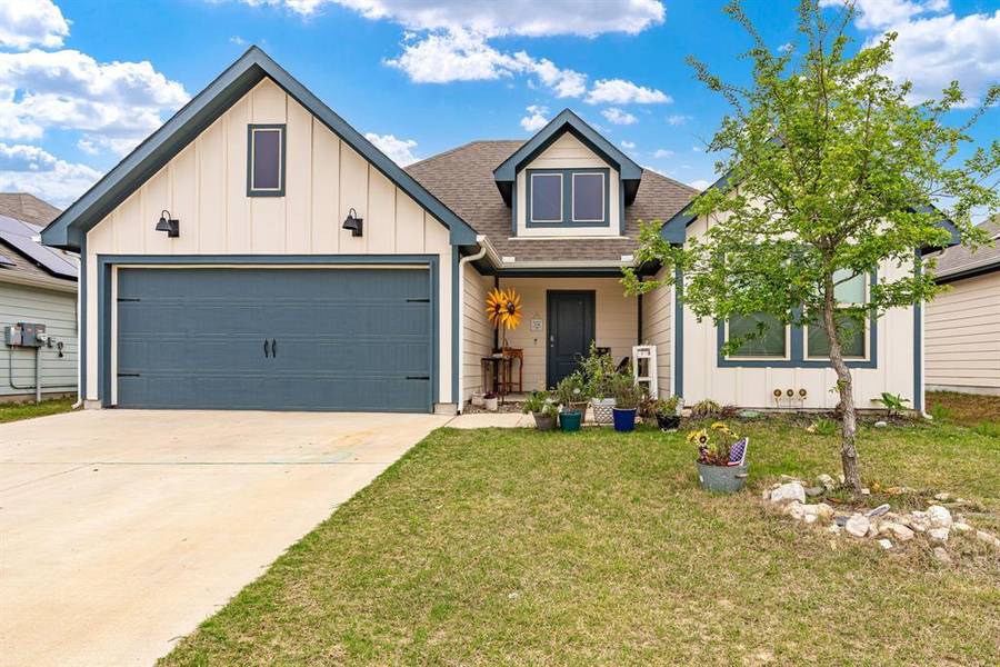 11112 W Pond Drive, Providence Village, TX 76227