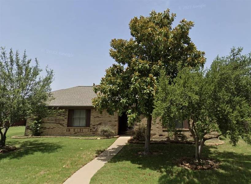 1541 Waterford Drive, Lewisville, TX 75077