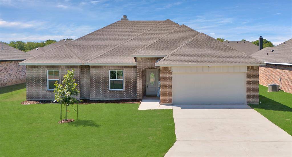 114 Panther Loop, Mabank, TX 75147