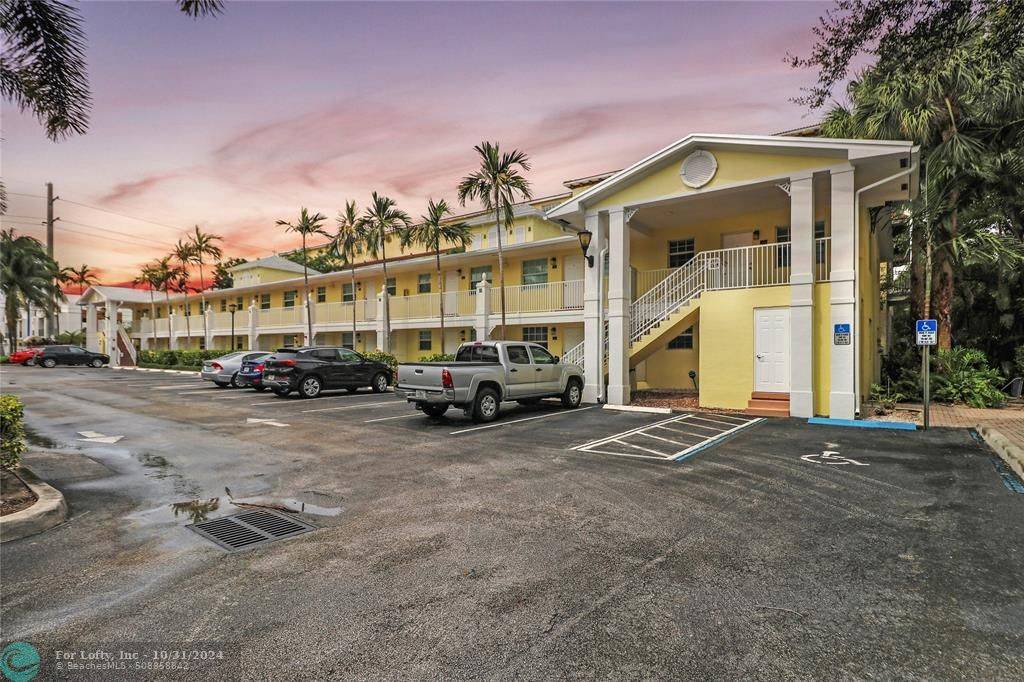 Wilton Manors, FL 33334,2660 NE 8th Ave  #118