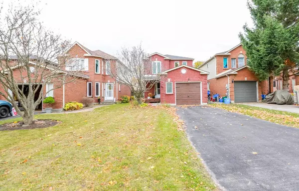 25 Laidlaw DR, Barrie, ON L4N 7S1