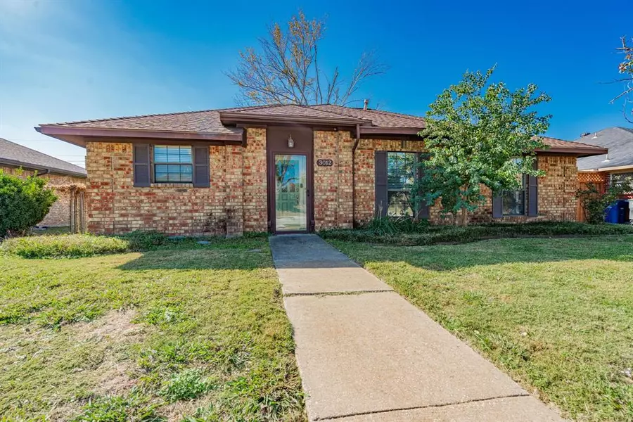 3012 Tina Street, Sachse, TX 75048