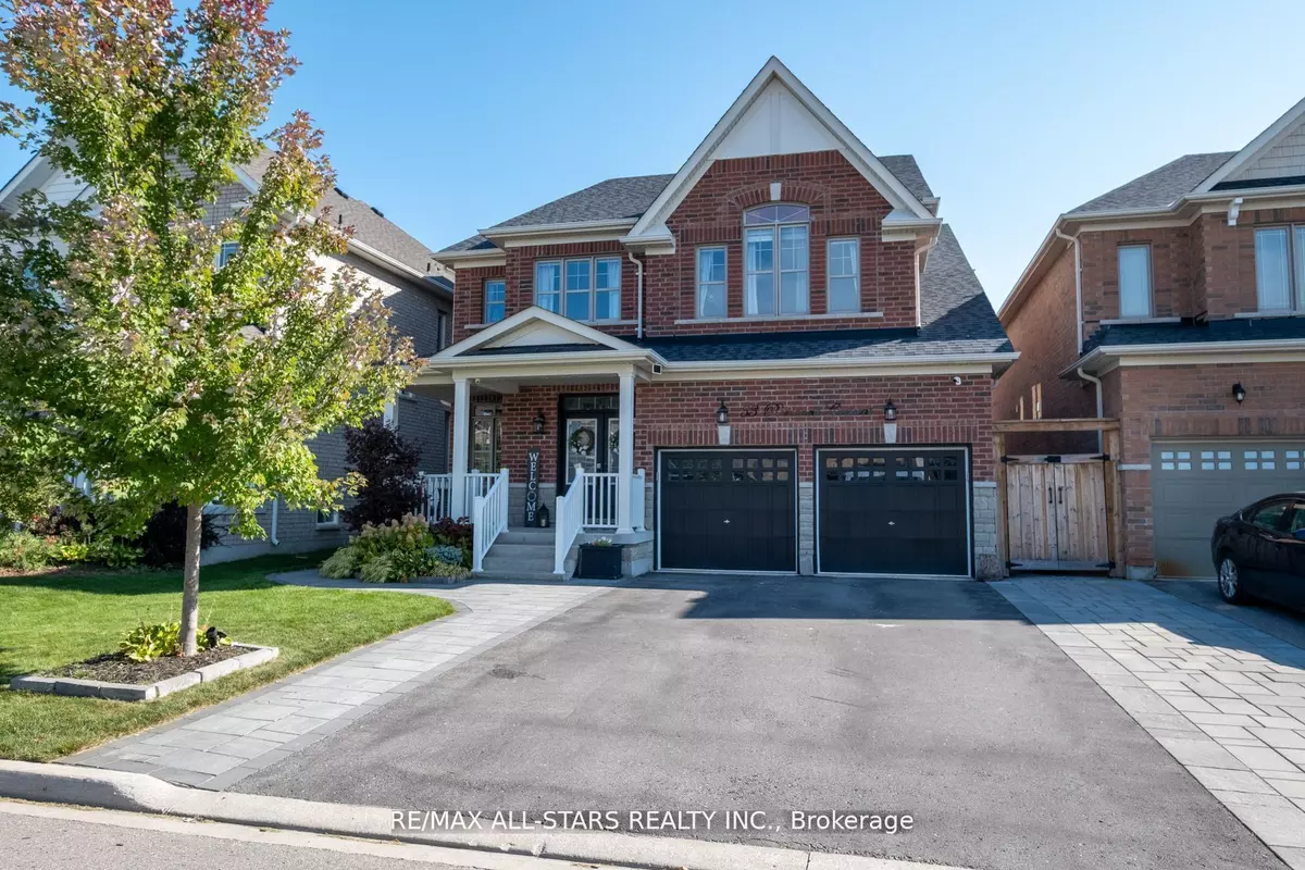 Bradford West Gwillimbury, ON L3Z 0X7,33 Romanelli CRES