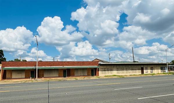 220 North Market Street, Shreveport, LA 71107