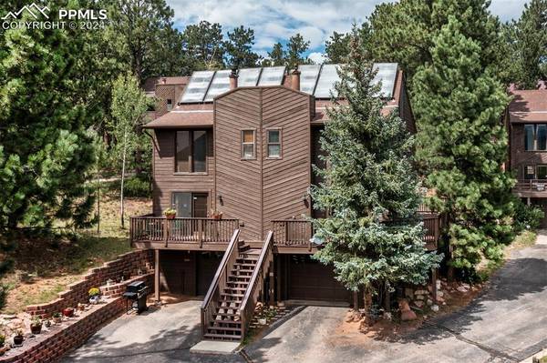 580 Greenway CT #B, Woodland Park, CO 80863