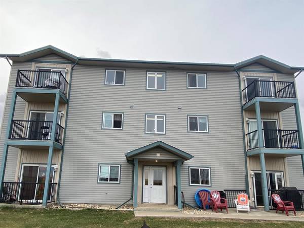 5101 42 AVE #2, Grimshaw, AB T0H 1W0