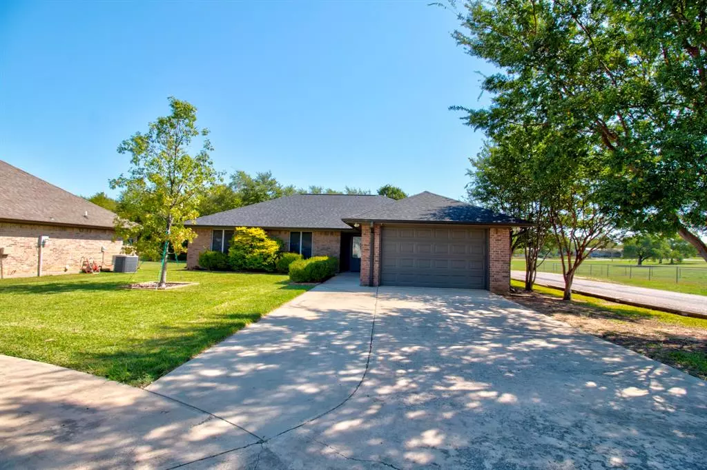 Whitesboro, TX 76273,700 Park Place