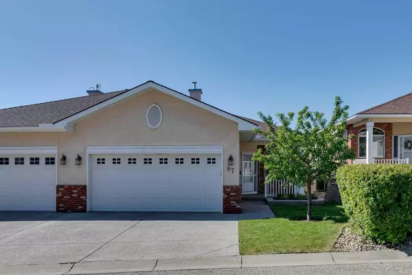 99 Christie PT SW #87,  Calgary,  AB T3H 3K8