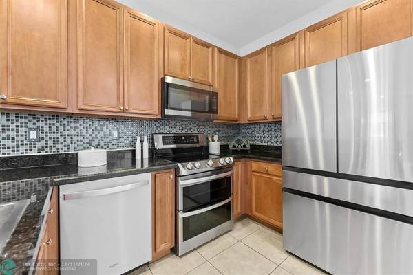 Jupiter, FL 33458,107 Pond Apple Ln  #103