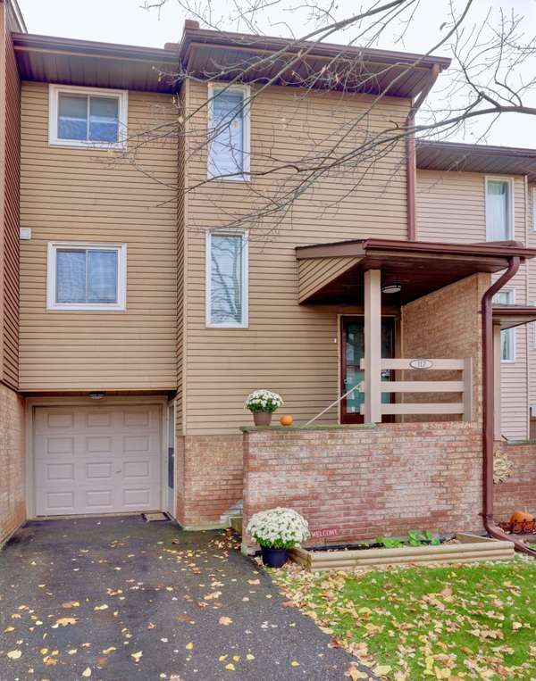 117 Lynden CIR #79, Halton Hills, ON L7G 4Y7