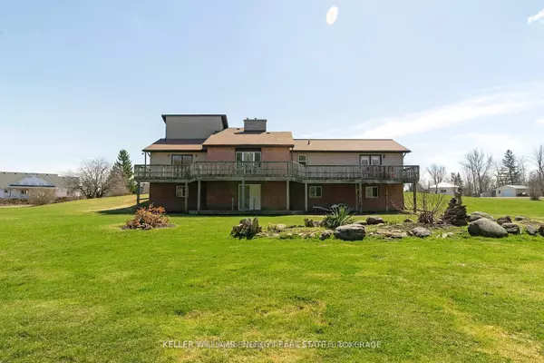 Kawartha Lakes, ON K9V 0H6,99 Willow Glen DR