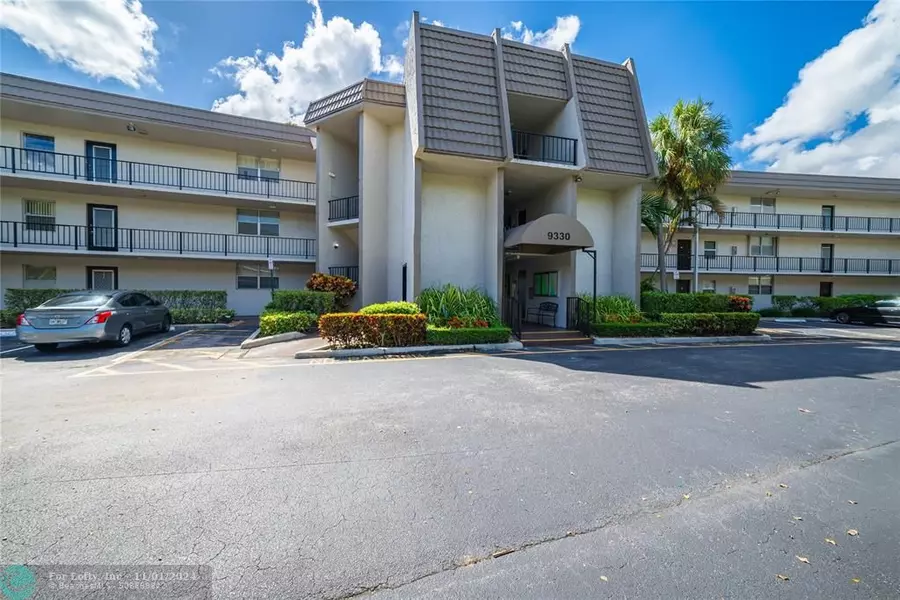 9330 Lime Bay Blvd  #303, Tamarac, FL 33321