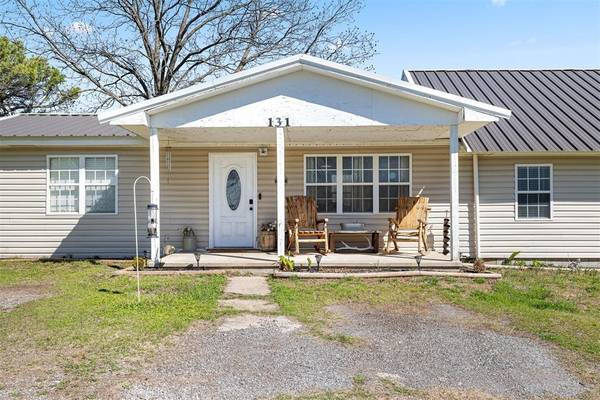 131 S Willow, Stratford, OK 74872