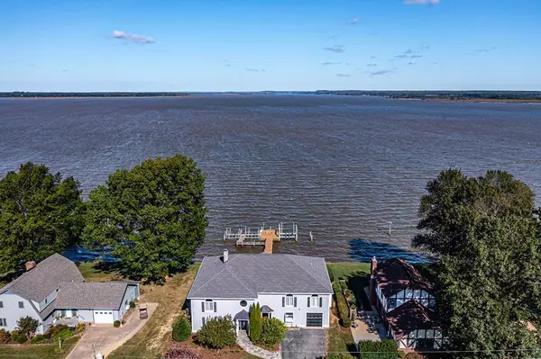 Tappahannock, VA 22560,202 W Gwynnfield RD