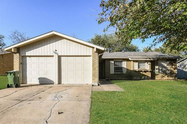 1003 Belemeade Street, Arlington, TX 76014