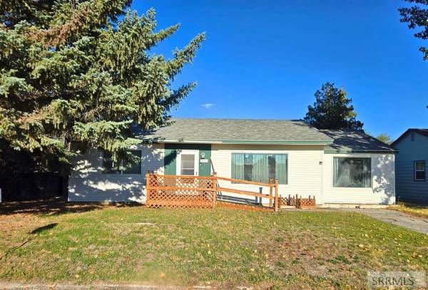 238 Louise Drive, Arco, ID 83213