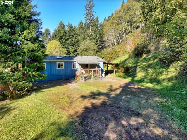 Brookings, OR 97415,17360 MOUNTAIN DR