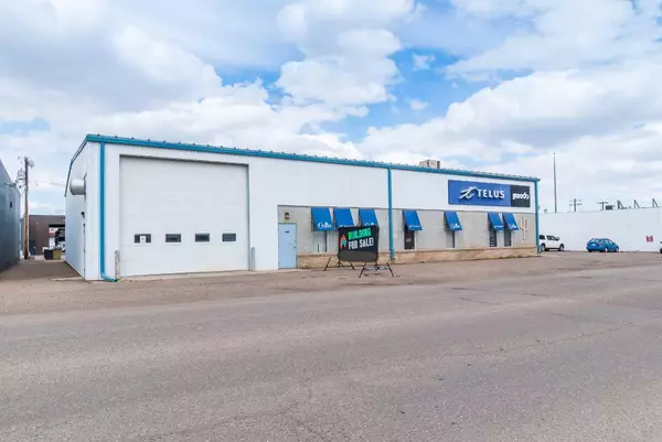 Medicine Hat, AB T1A4X1,662 16 ST Southwest