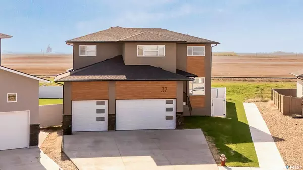 37 Broda TERRACE, Moose Jaw, SK S6J 0E1