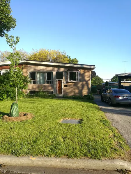 15 Pynford CRES #BSMT, Toronto C13, ON M3A 1W7