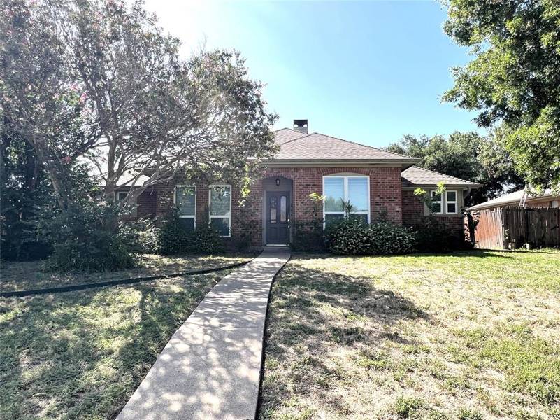 2532 Kingsridge Drive, Dallas, TX 75287