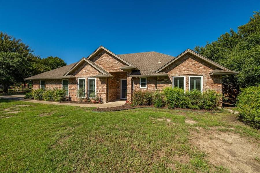 121 Raven Bend, Hudson Oaks, TX 76087