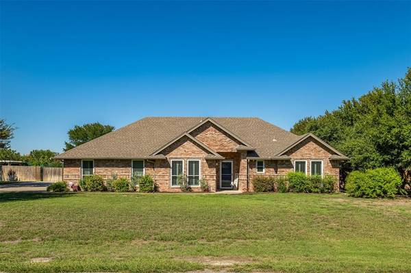 Hudson Oaks, TX 76087,121 Raven Bend