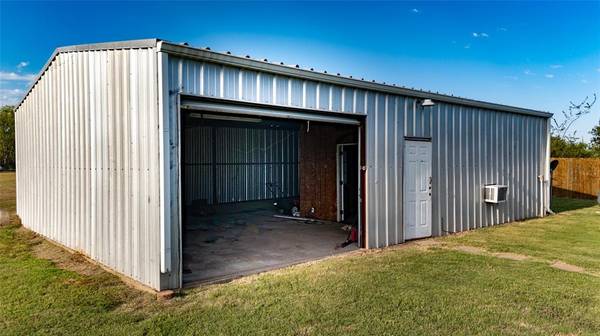 Mabank, TX 75147,636 E Eubank Street