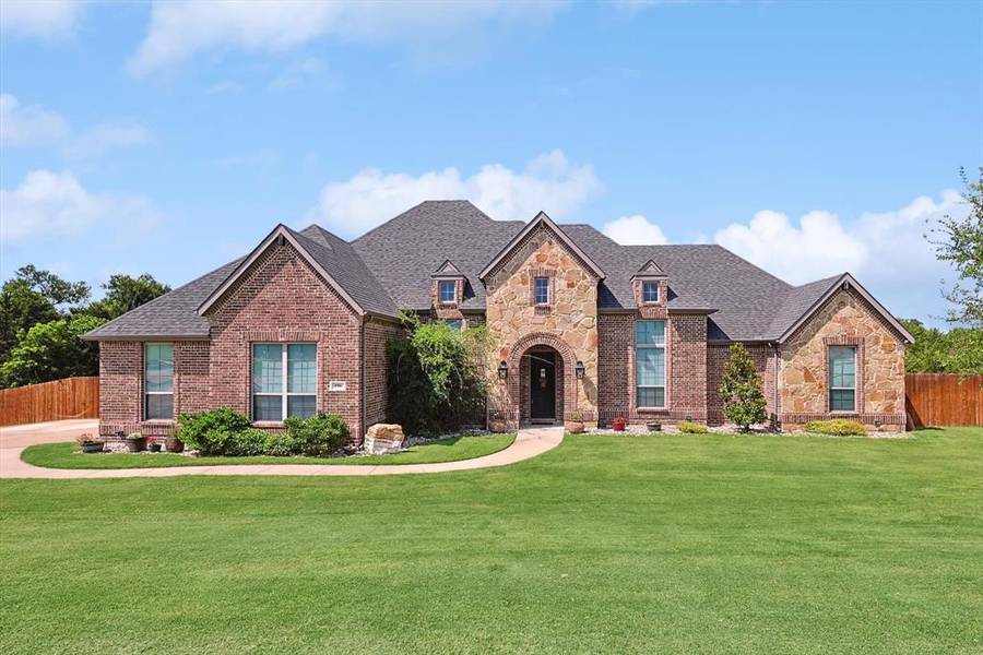 196 Denali Way, Waxahachie, TX 75167