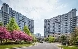 23 Cox BLVD #653, Markham, ON L3R 7Z9