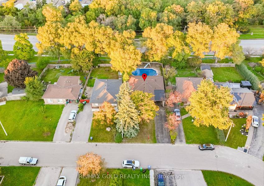 28 Drury CRES, Brampton, ON L6T 1L2