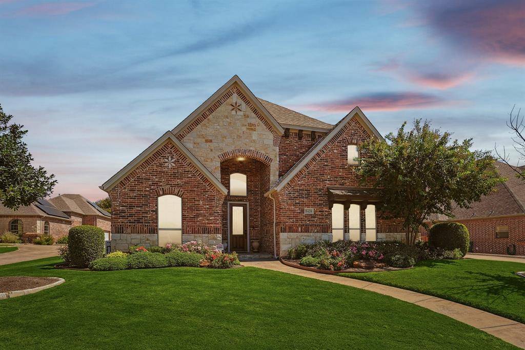 8408 Spence Court,  North Richland Hills,  TX 76182
