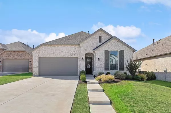 Northlake, TX 76226,813 Nuthatch Court