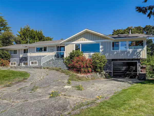 1744 Gonzales Ave, Victoria, BC V8S 1T7