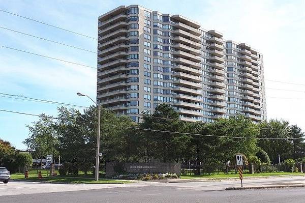 1 Greystone Walk DR #PH82, Toronto E04, ON M1K 5J3