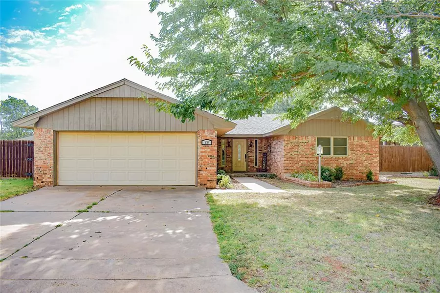 20 S Liberty Lane, Elk City, OK 73644