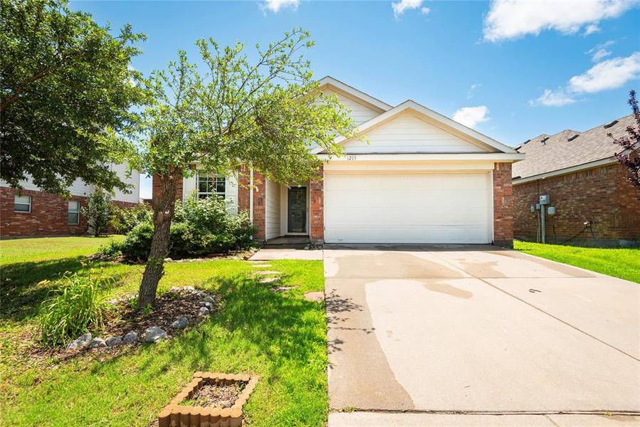 1213 Pine Forest Drive, Princeton, TX 75407