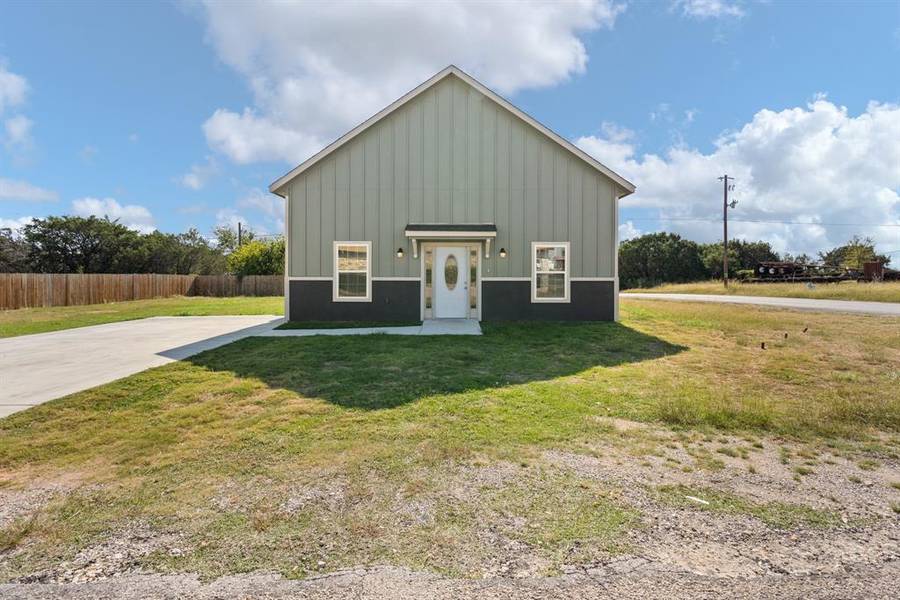 4429 Peppertree Road, Granbury, TX 76048