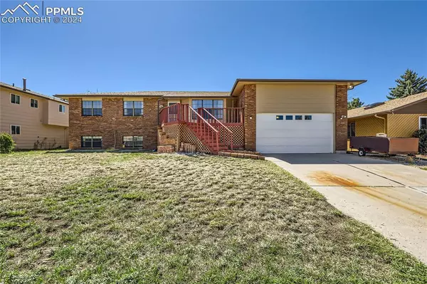 6435 Chippewa RD, Colorado Springs, CO 80915