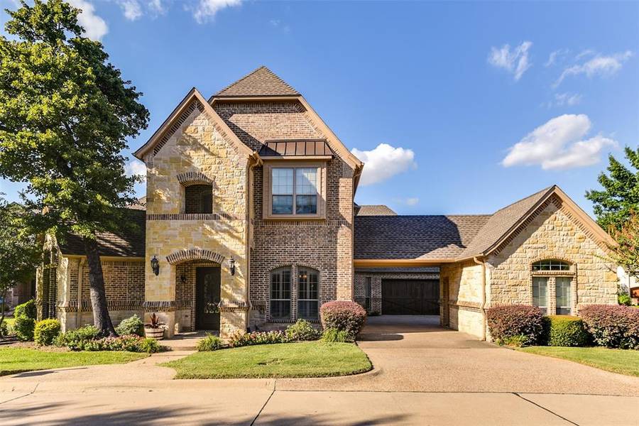 2506 Featherstone Court, Arlington, TX 76001