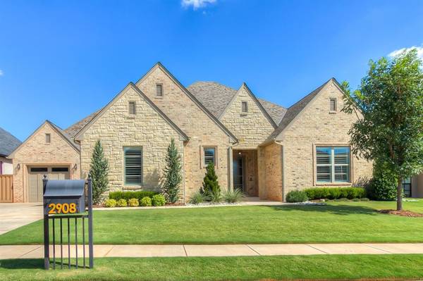 2908 Wood Thrush Way, Edmond, OK 73012