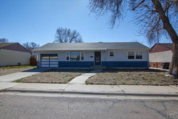 1814 Iroquois Rd, Pueblo, CO 81001