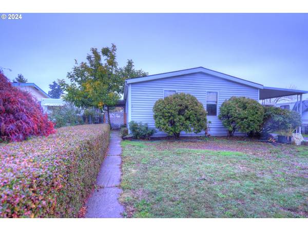 310 CRESWOOD DR, Creswell, OR 97426