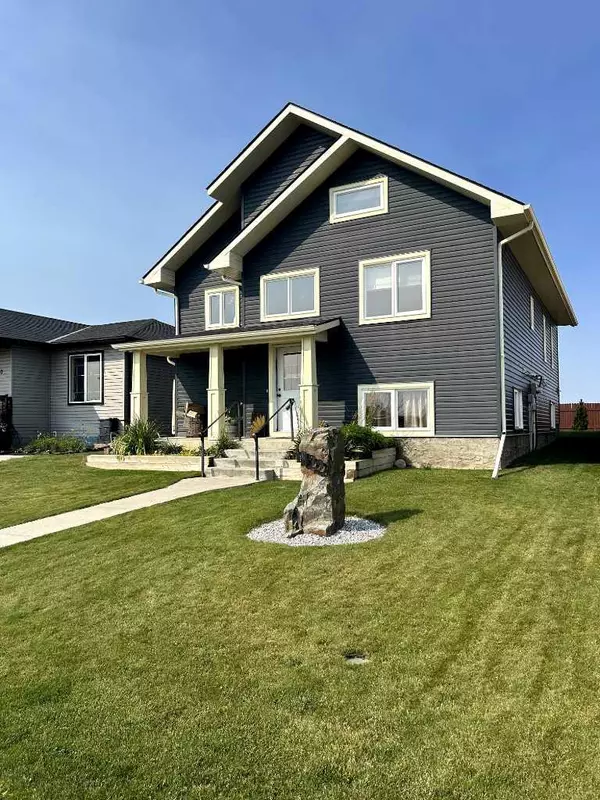 1022 Livingston WAY, Pincher Creek, AB T0K1W0