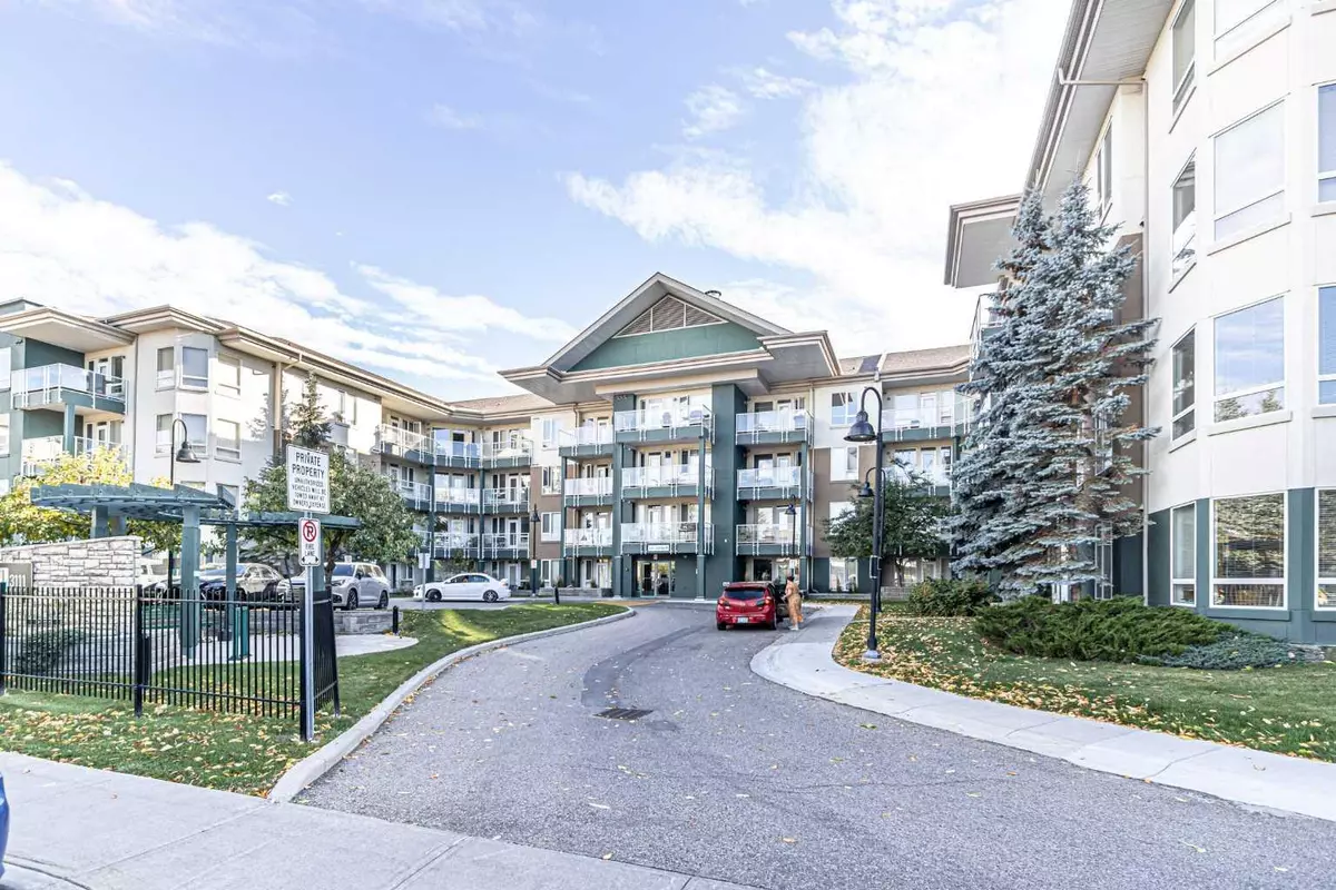 Calgary, AB T2L 0Y2,3111 34 Avenue NW #222