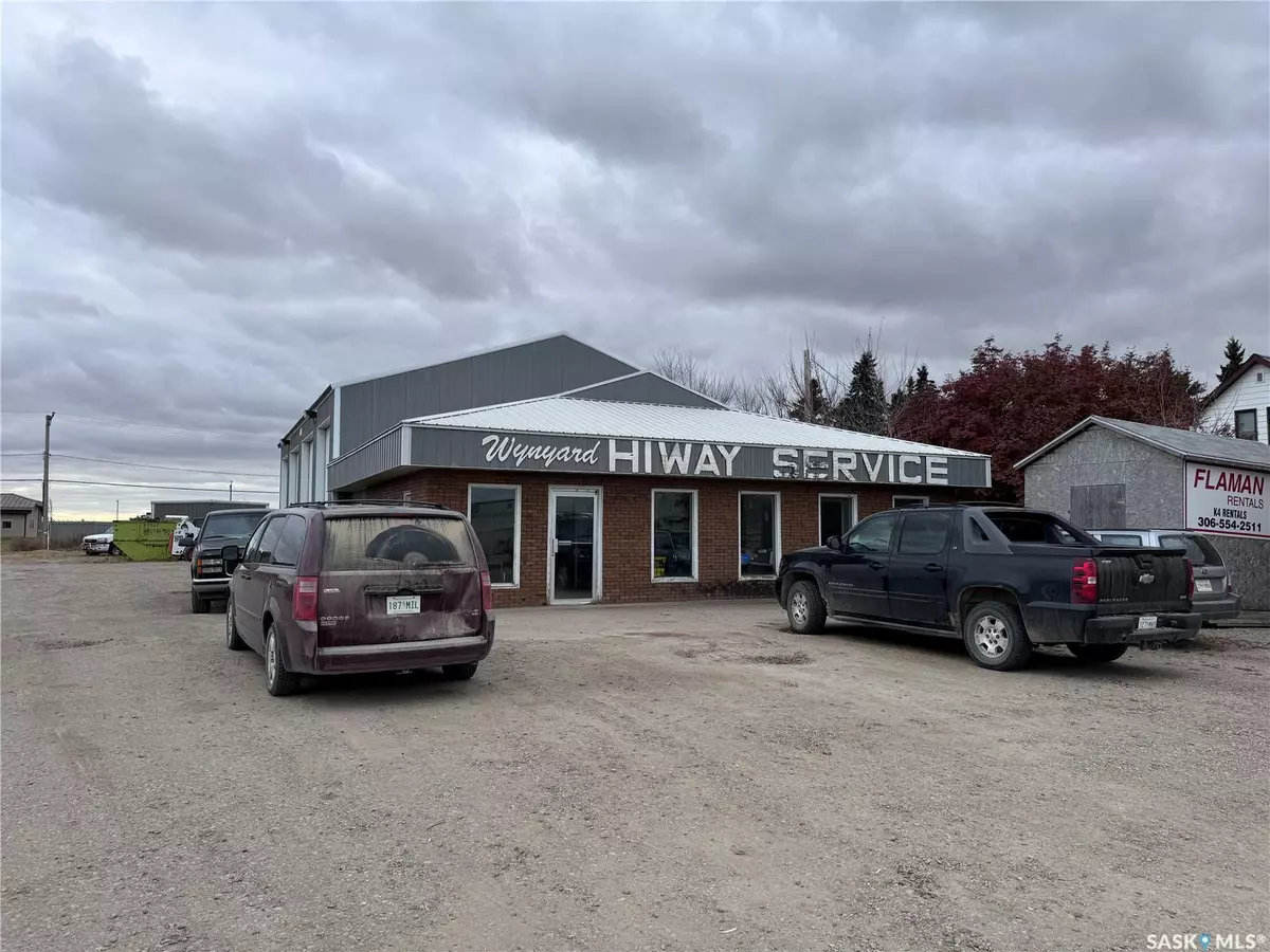 Wynyard, SK S0A 4T0,111 South Service ROAD