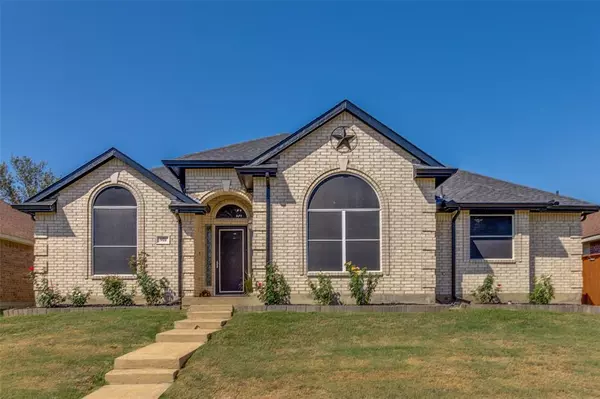 921 Parkwood Trail, Mesquite, TX 75149