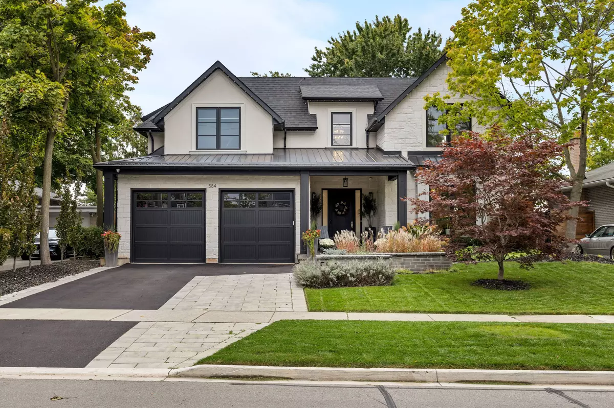 Oakville, ON L6K 1V3,584 Wildwood DR